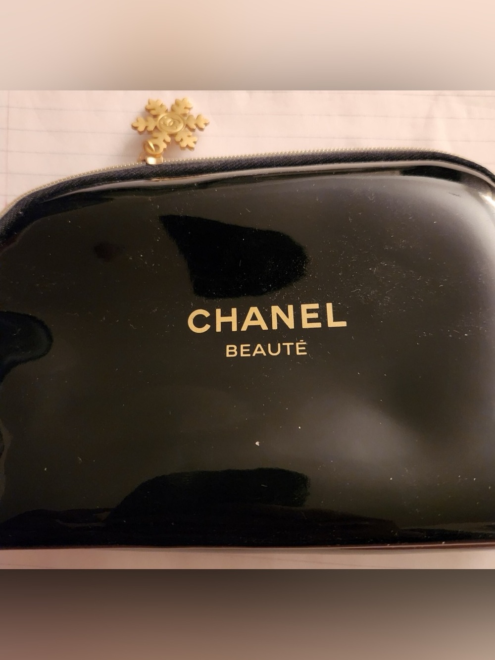 CHANEL Black Patent Beauté Cosmetic Pouch with Gold Hardware - Picture 3 of 5
